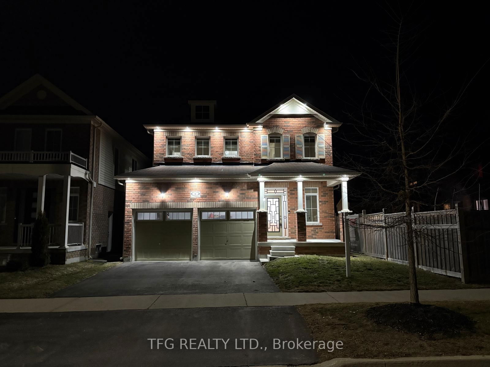 Detached House for sale at 6 Henry Smith Avenue, Clarington, Bowmanville, L1C 0W2 - MLS: E12118046