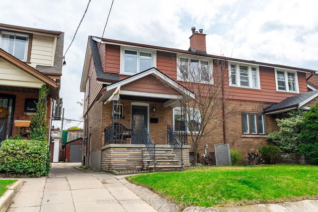 77 Harris Avenue