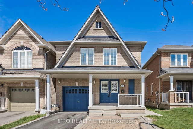 56 Oceanpearl Crescent