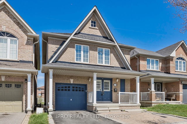 56 Oceanpearl Crescent