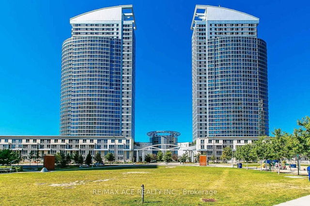 2315 - 38 Lee Centre Drive