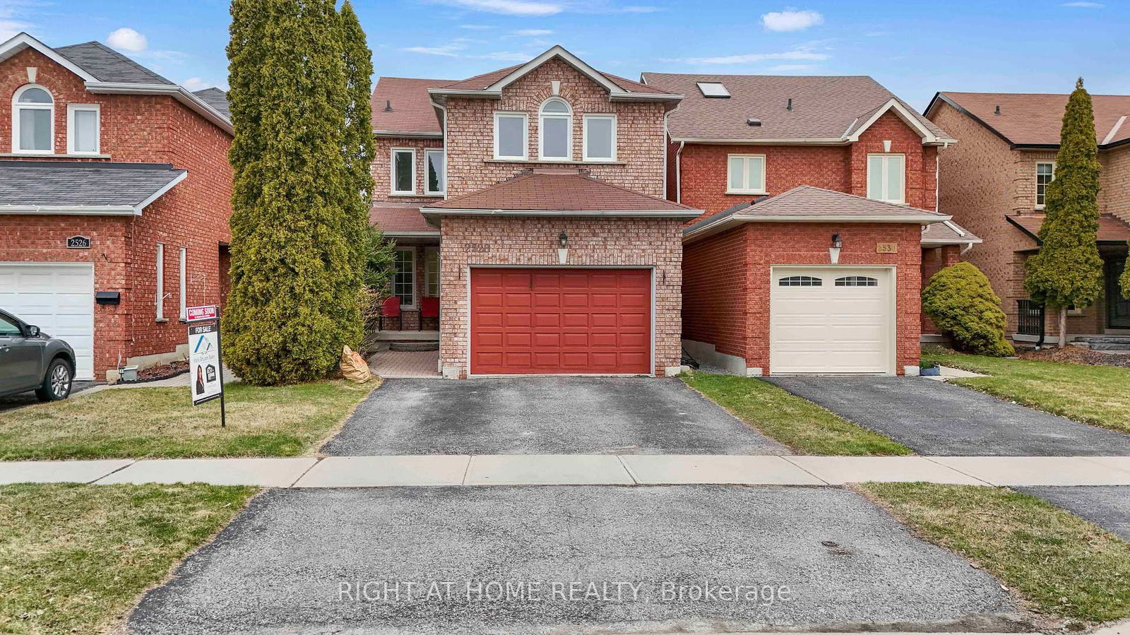 Detached House for sale at 2528 Parkdale Street, Pickering, Liverpool, L1X 2P4 - MLS: E12120007