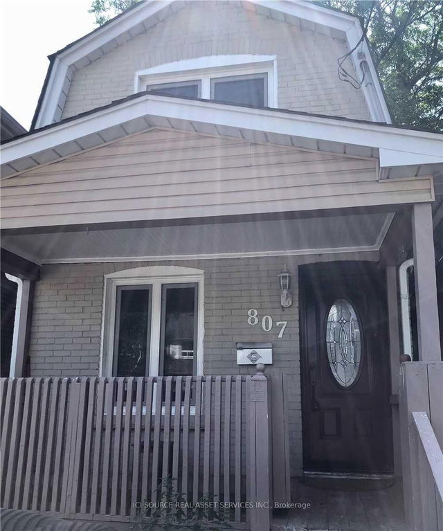 807 Sammon Avenue