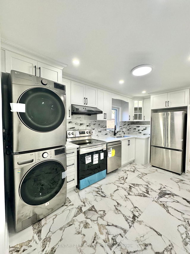 97 Foxridge Drive