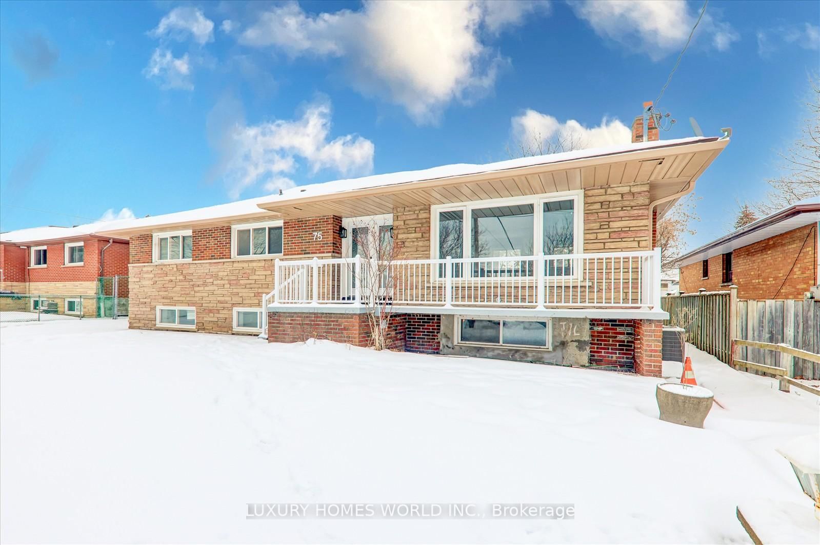 Detached House for lease at 75 Durham Street, Oshawa, Vanier, L1J 5P6 - MLS: E12121046