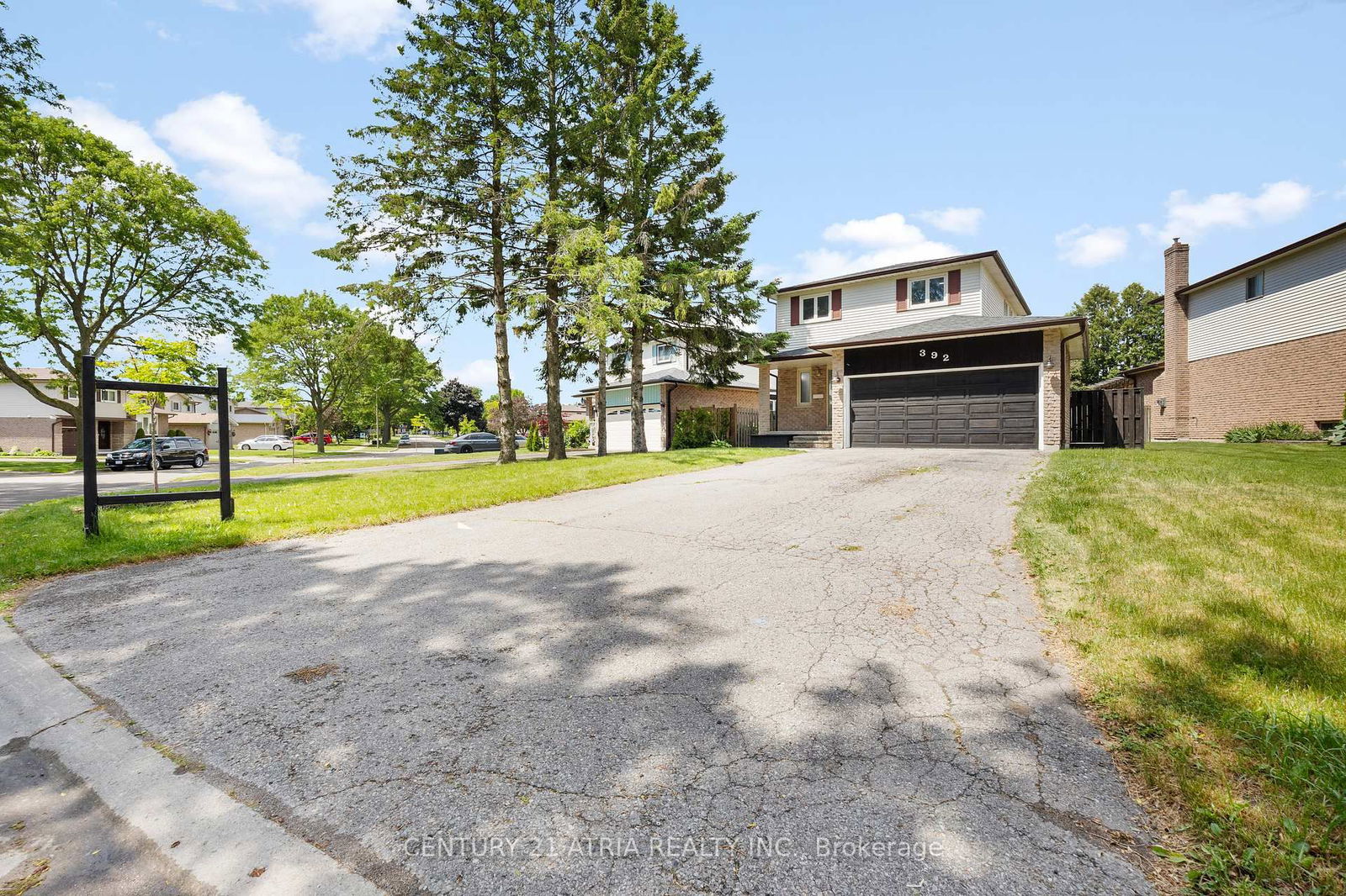 Detached House for sale at 392 Gothic Drive, Oshawa, Eastdale, L1G 7S4 - MLS: E12121108
