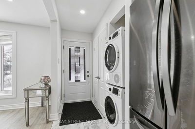 9 Millmere Dr, Toronto - Woburn image-0-3