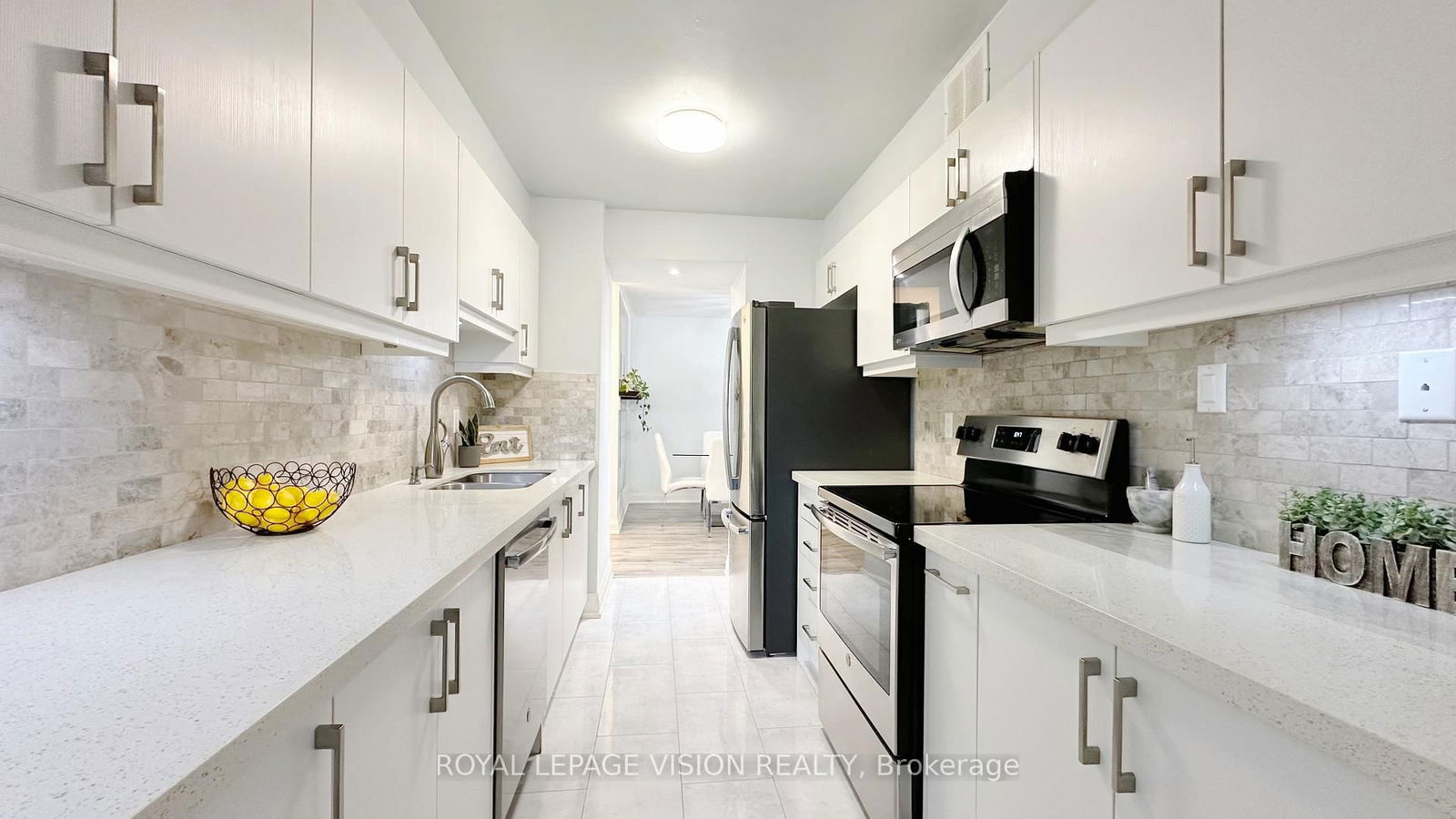 Condo for sale at 208-45 Silver Springs Boulevard, Toronto, L'Amoreaux, M1V 1R2 - MLS: E12121828
