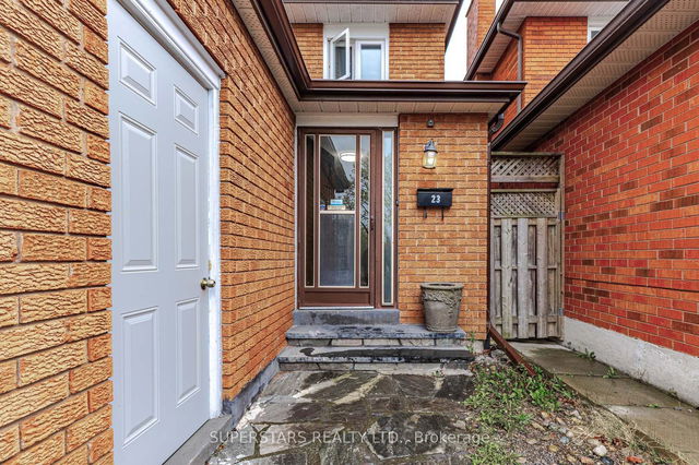 23 Lord Sydenham Court