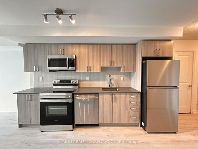 1004 - 1435 Celebration Drive