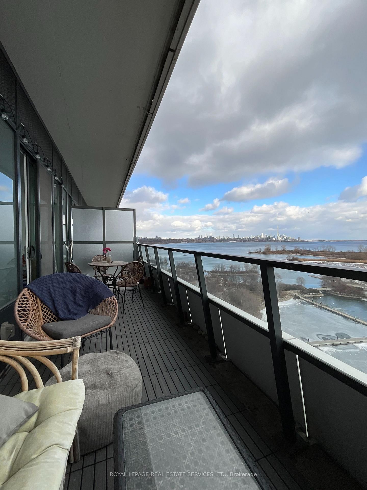 Condo for lease at 909-20 Shore Breeze Drive, Toronto, Eglinton East, M8V 0C7 - MLS: E12122175