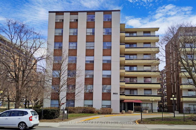 206 - 921 Midland Avenue