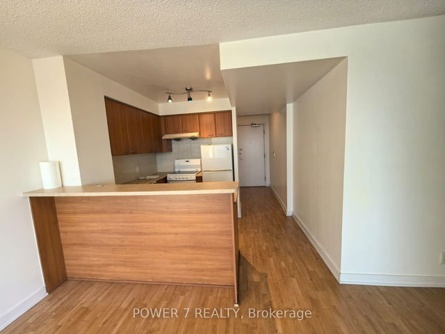 2312 - 38 Lee Centre Drive
