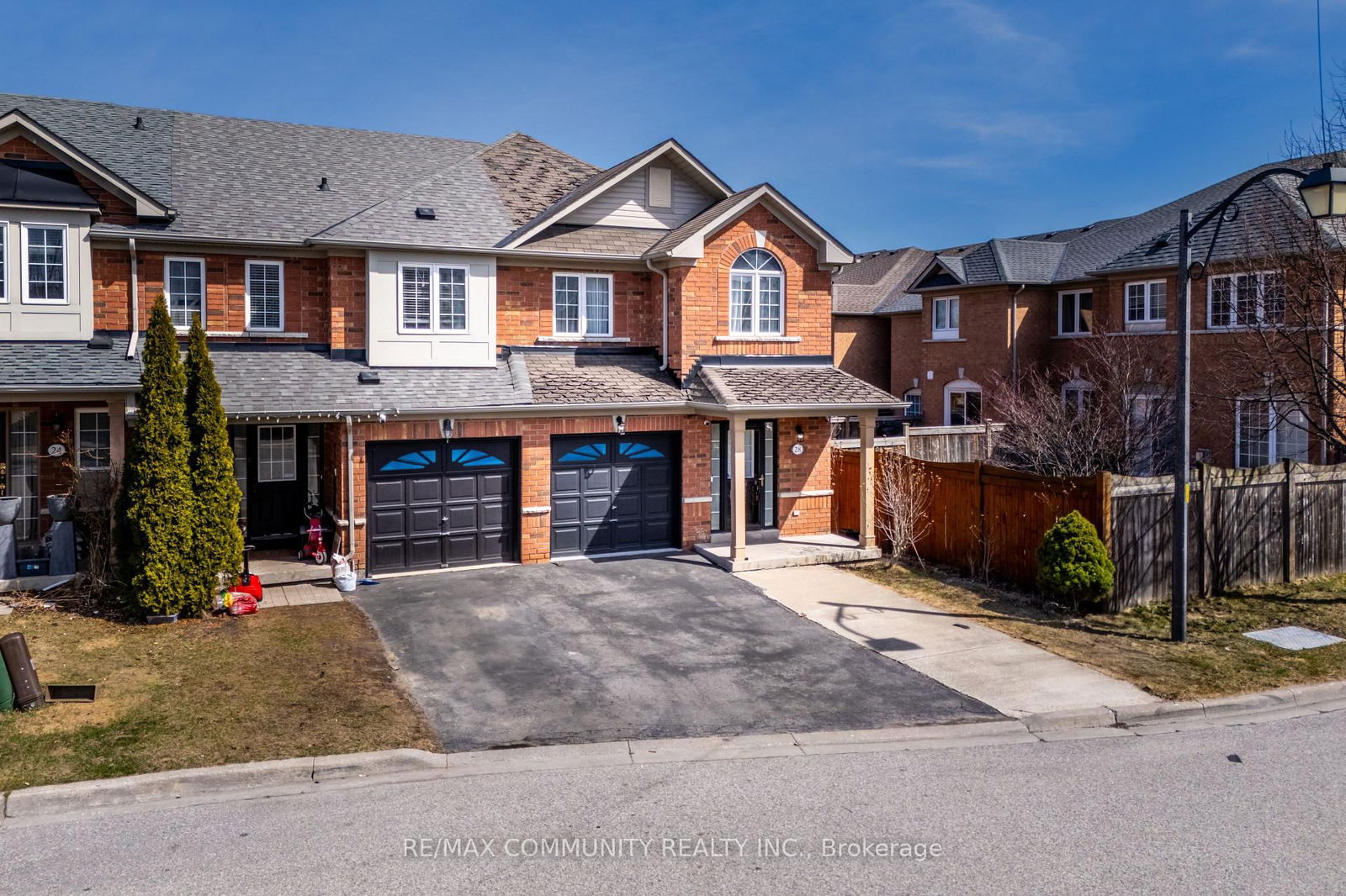 Townhouse for sale at 28 Beer Crescent, Ajax, South East, L1S 0A4 - MLS: E12122511