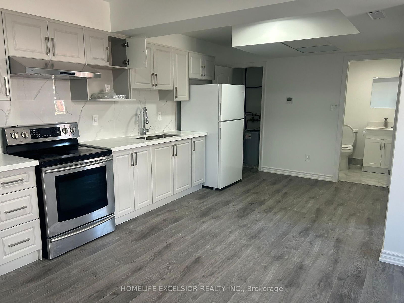 Detached House for lease at Unit 6-3 Simcoe Street, Oshawa, Central, L1H 1A9 - MLS: E12122594