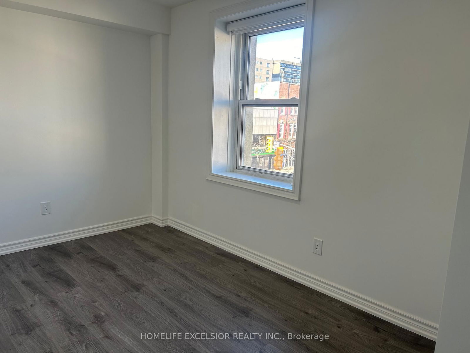 Detached House for lease at Unit 6-3 Simcoe Street, Oshawa, Central, L1H 1A9 - MLS: E12122594