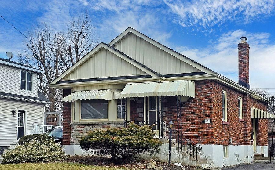 Detached House for sale at 89 Chadburn Street, Oshawa, Central, L1H 5T9 - MLS: E12122676