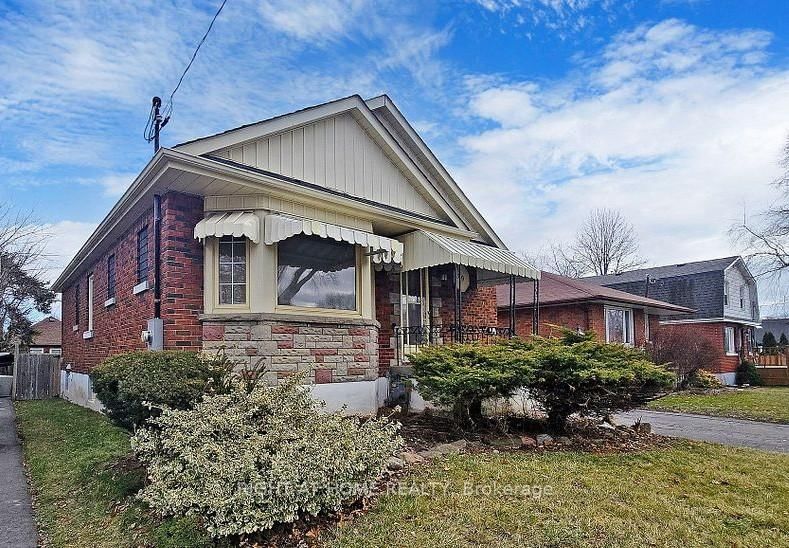 Detached House for sale at 89 Chadburn Street, Oshawa, Central, L1H 5T9 - MLS: E12122676