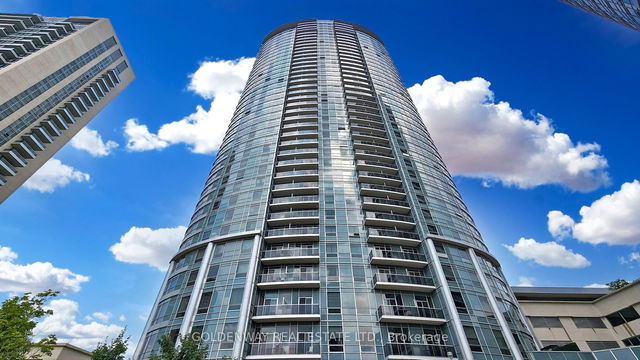 3701 - 125 Village Green Square