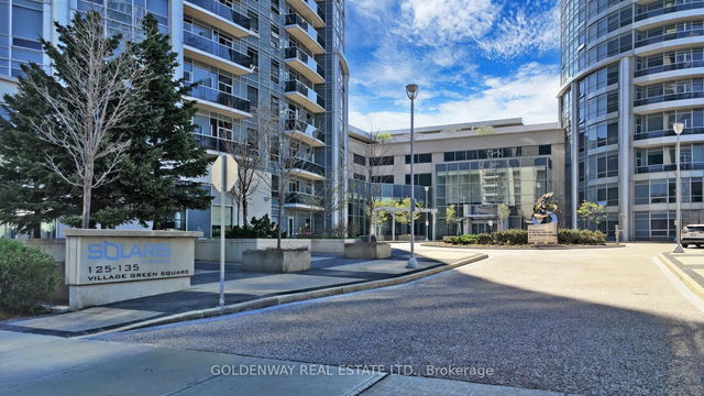 3701 - 125 Village Green Square