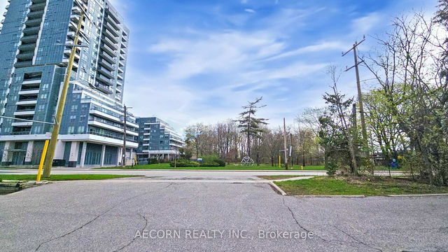 1502 - 3121 Sheppard E Avenue