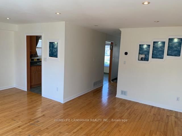 Room1