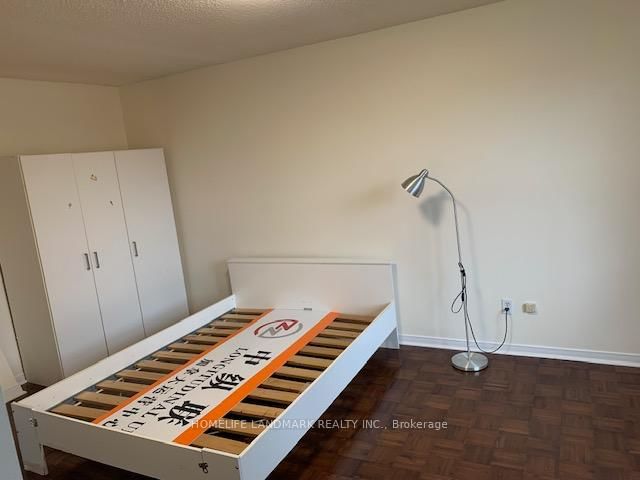 Room2