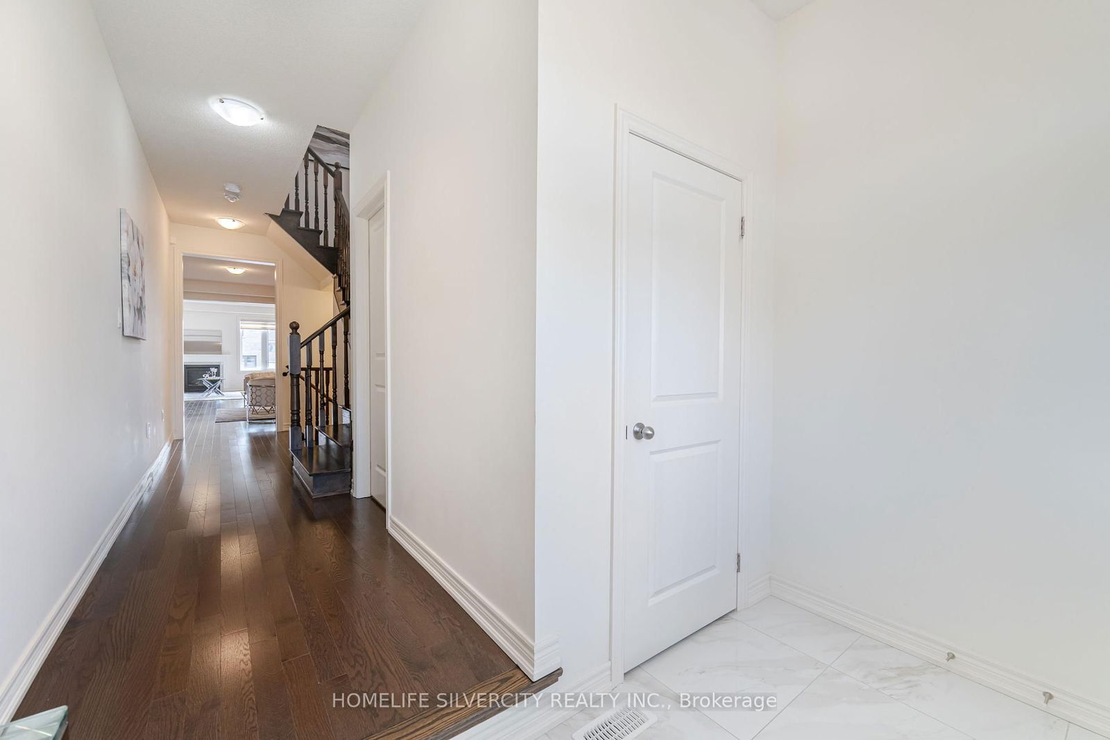 Detached House for sale at 24 DUMAINE Street, Whitby, Williamsburg, L1P 0G8 - MLS: E12122927