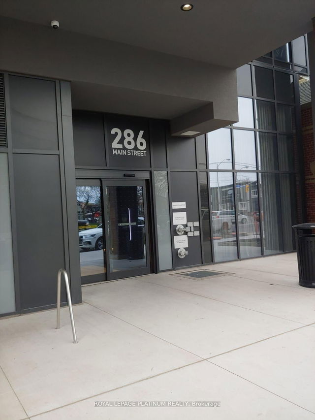 1706 - 286 Main Street