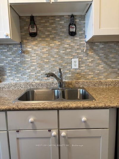 Unit 802 — 301 Prudential Dr, Toronto - Dorset Park image-0-4