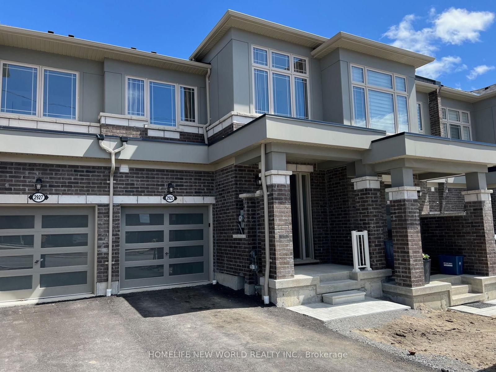 Townhouse for sale at 2925 Hawkridge Lane, Pickering, Rural Pickering, L1X 0P5 - MLS: E12123288