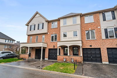 27 McGonigal Lane, Ajax - Central image-0-1