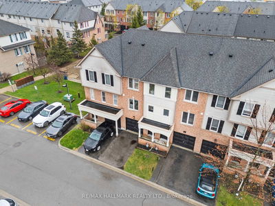 27 McGonigal Lane, Ajax - Central image-0-4