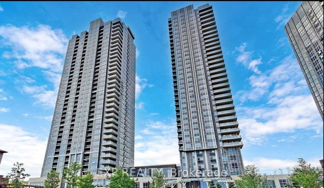 275 Village Green Square