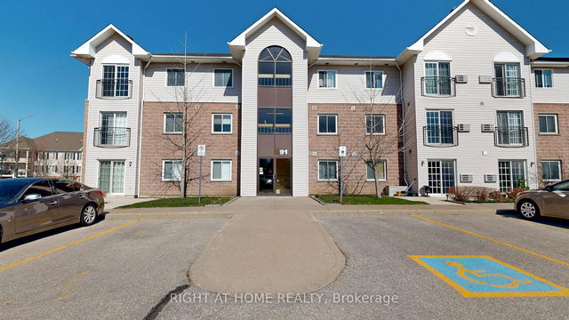 303 - 91 Aspen Springs Drive