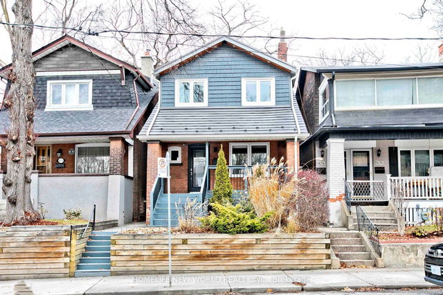 1672 Gerrard Street