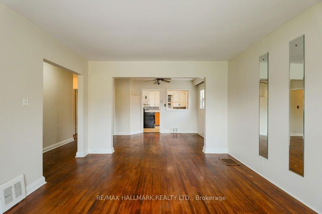9 Latham Avenue