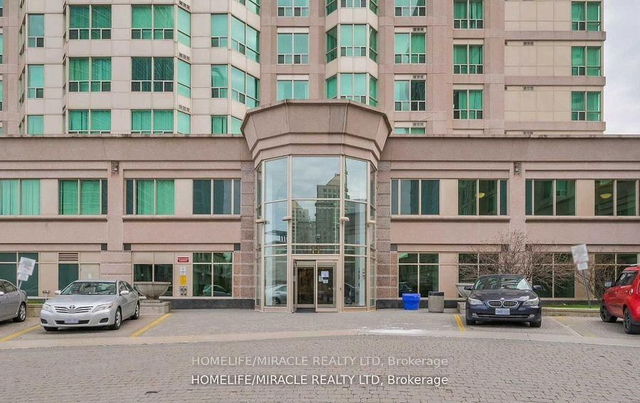 2305 - 11 Lee Centre Drive