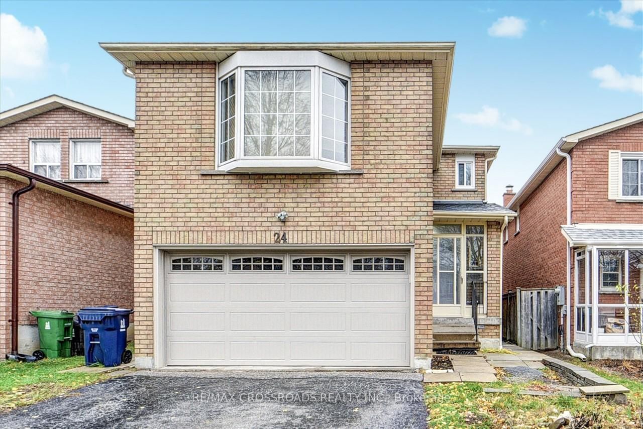 Detached House for lease at 24 Danjohn Crescent, Toronto, Agincourt North, M1V 3N4 - MLS: E12124136