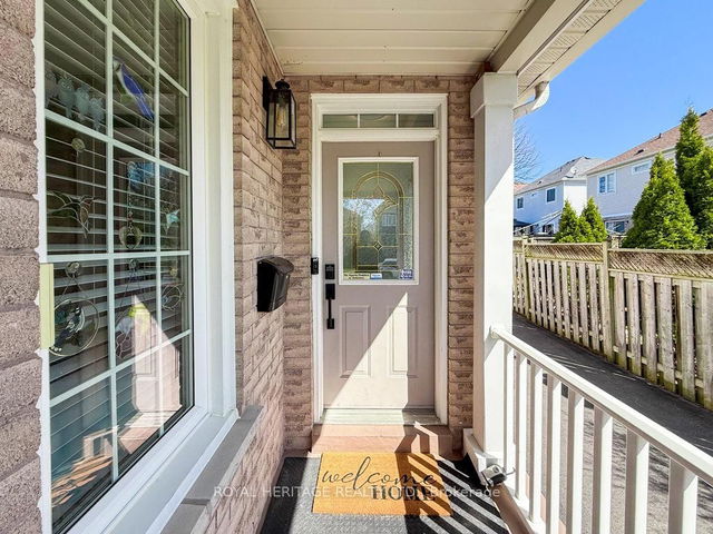 8 Bedell Crescent