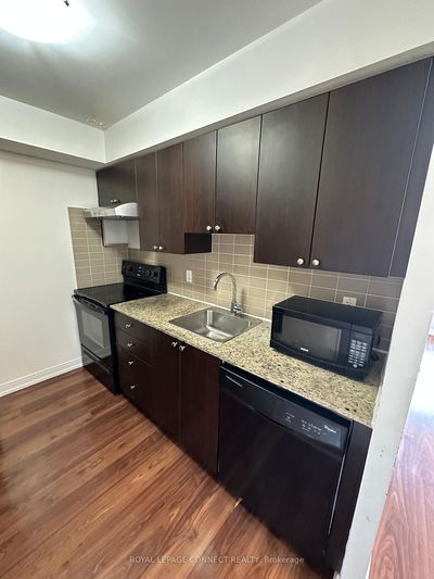 Unit 818 — 181 Village Green Sq, Toronto - Agincourt South-Malvern West image-0-1