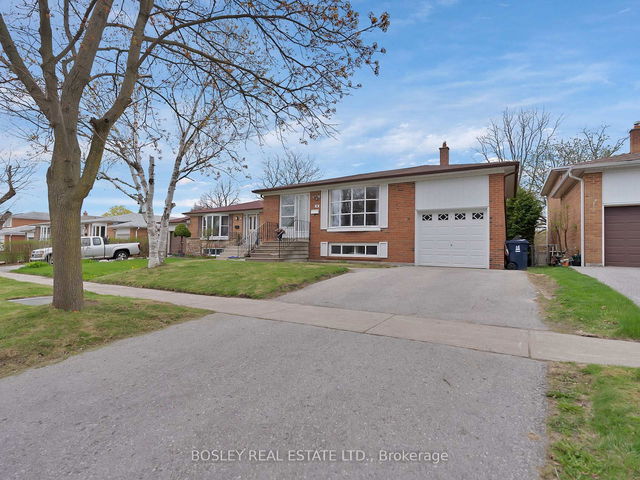 18 Leeswood Crescent