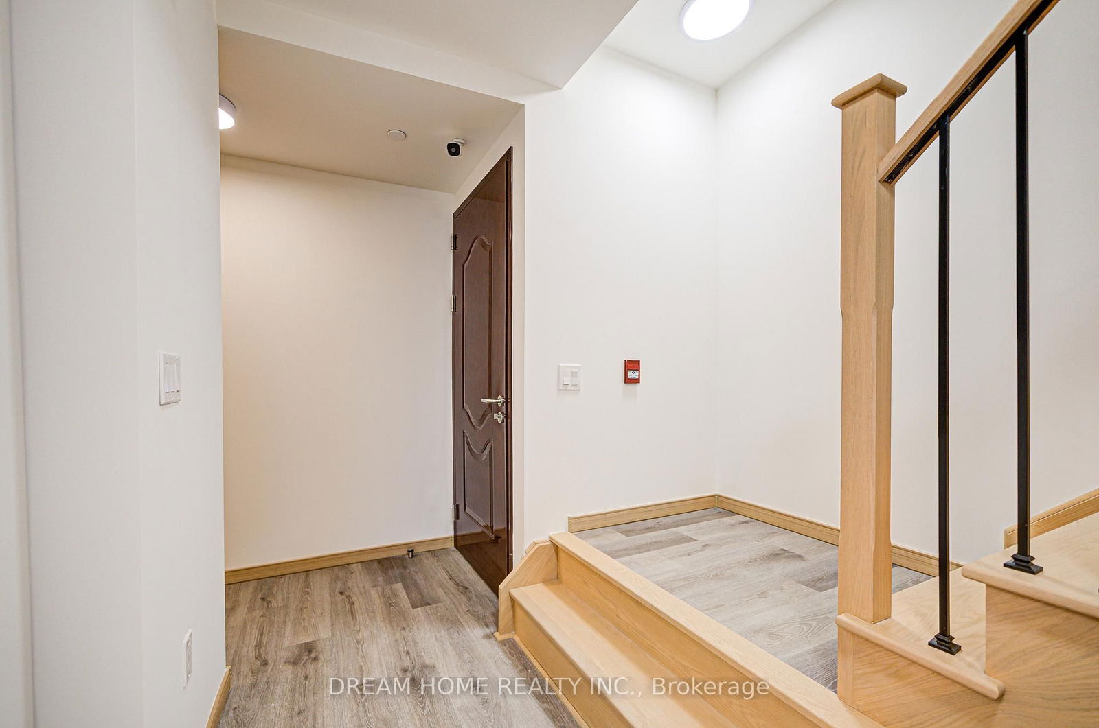 Townhouse for lease at B309-50 Morecambe Gate, Toronto, L'Amoreaux, M1W 2N6 - MLS: E12125076