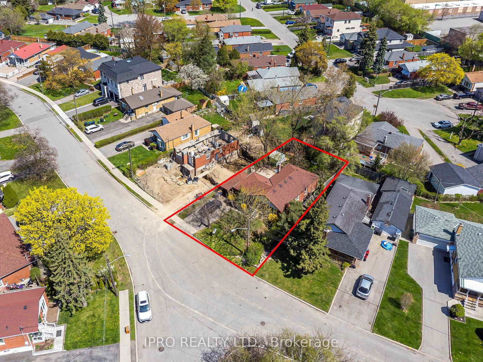 Detached House for sale at 20 Castille Avenue, Toronto, Wexford-Maryvale, M1R 2C1 - MLS: E12125234