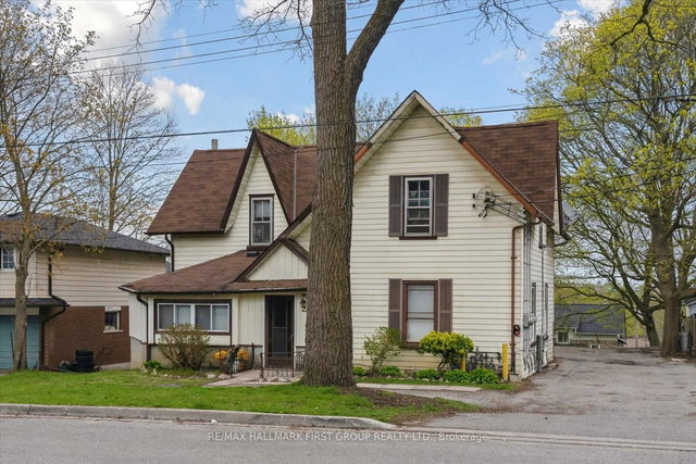 219 Cochrane Street