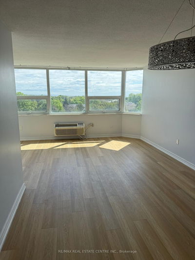 Unit 715 — 121 Ling Rd, Toronto - West Hill image-0-4