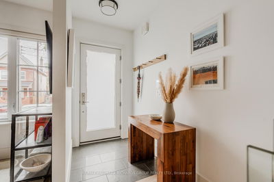 60 Brooklyn Ave, Toronto - South Riverdale image-0-1