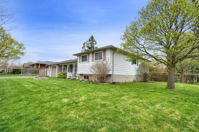 19 Turnbull Rd, Ajax - South East image-0-3