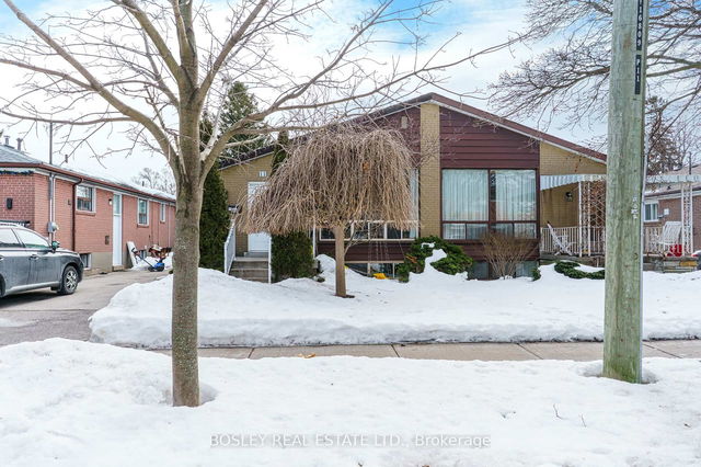 11 Trinnell Boulevard