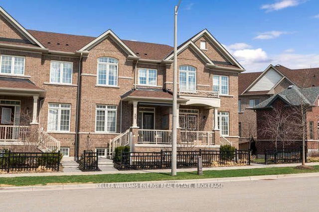 35 Donald Powell Crescent